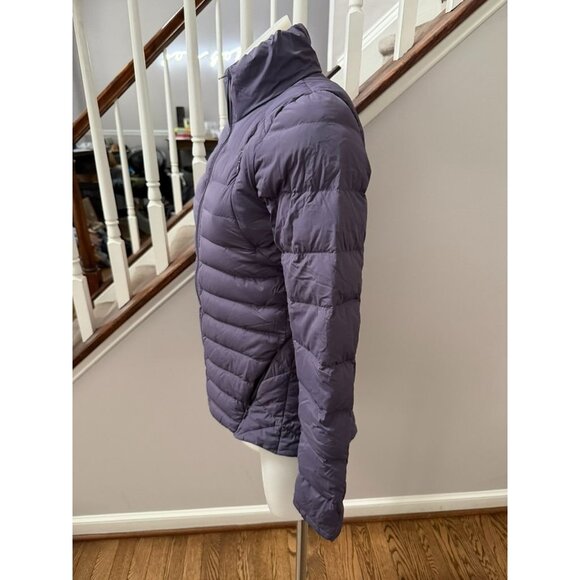 Lululemon Fluffed Up Jacket size 4 Nightfall Purple Winter - Picture 2 of 4